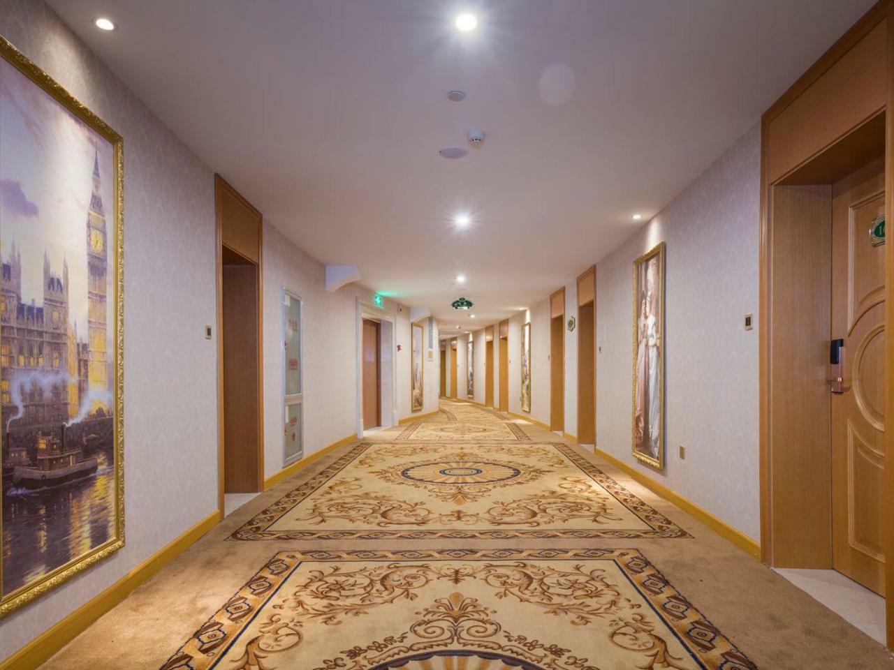 Vienna International Hotel Fenghua Zhongshan Road Exterior foto